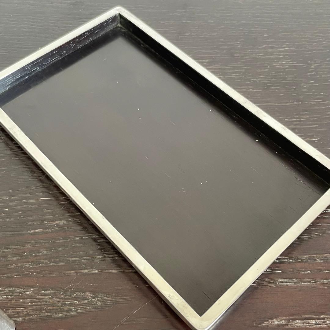 ■566 銀製品 銀座大勝堂 皇室下賜品 煙草箱 十四葉一重裏菊