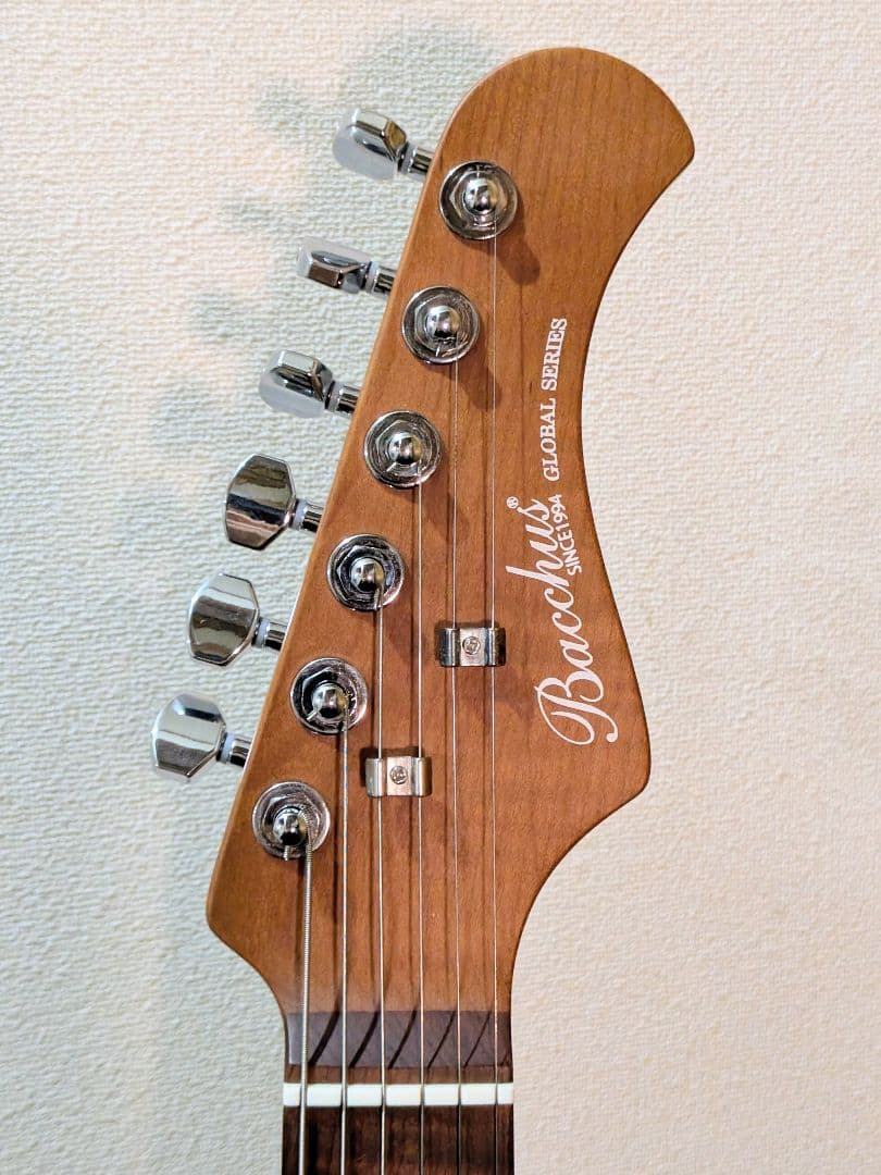 【生産終了】バッカス ストラト SSH グローバルシリーズ レリック加工