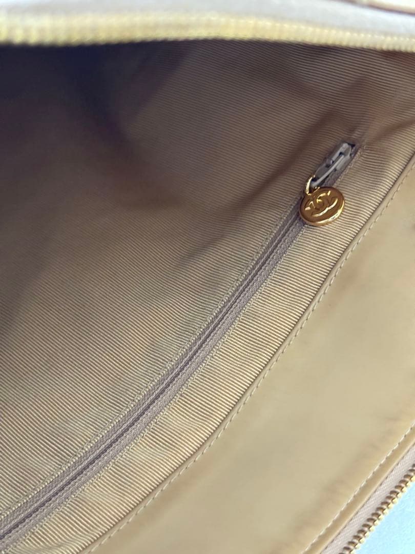 【ギャランティカードつき】CHANEL ベージュ マトラッセ