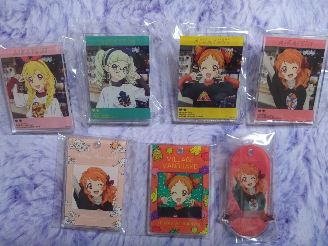 アイカツ ヴィレヴァン アクリルバッジ アクリルキーホルダー