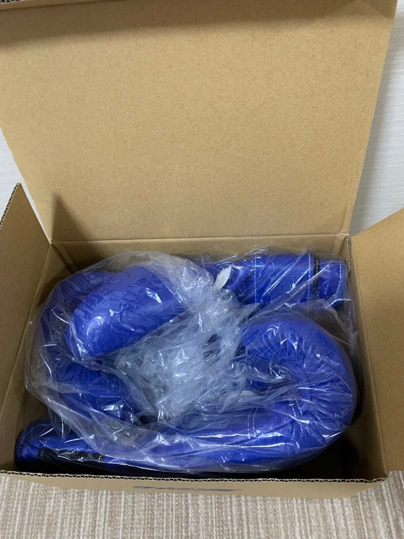 専用　ニャンコ先生様　Winning ボクシンググローブ 14 oz 青