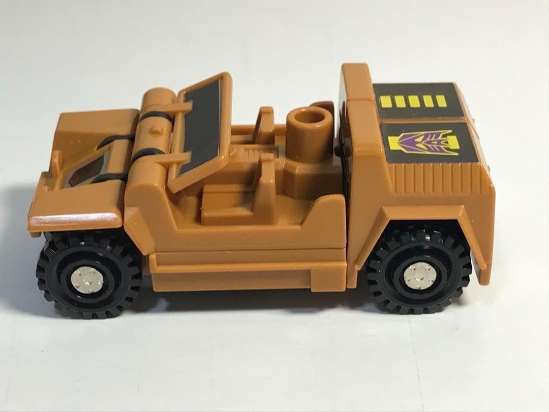 トランスフォーマー D-68 スインタル