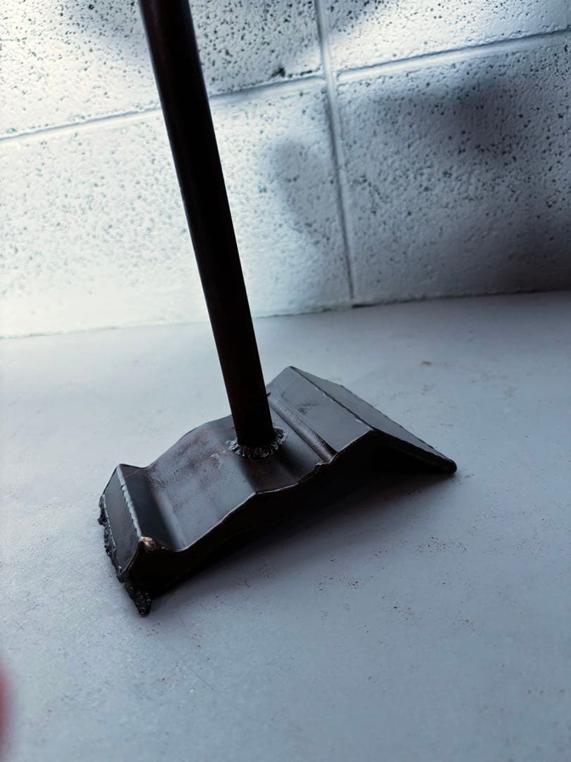 欅サイドテーブル　高さ調整可能　インダストリアル家具　コーヒーテーブル