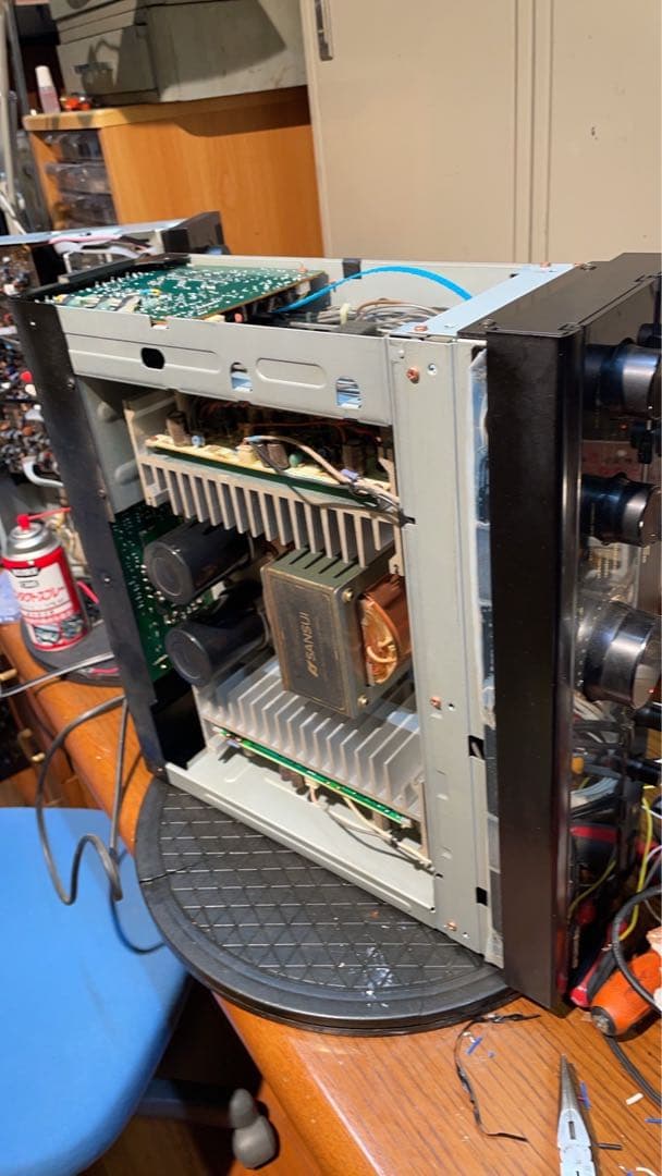 サンスイ　AU-α607KX プリメインアンプ