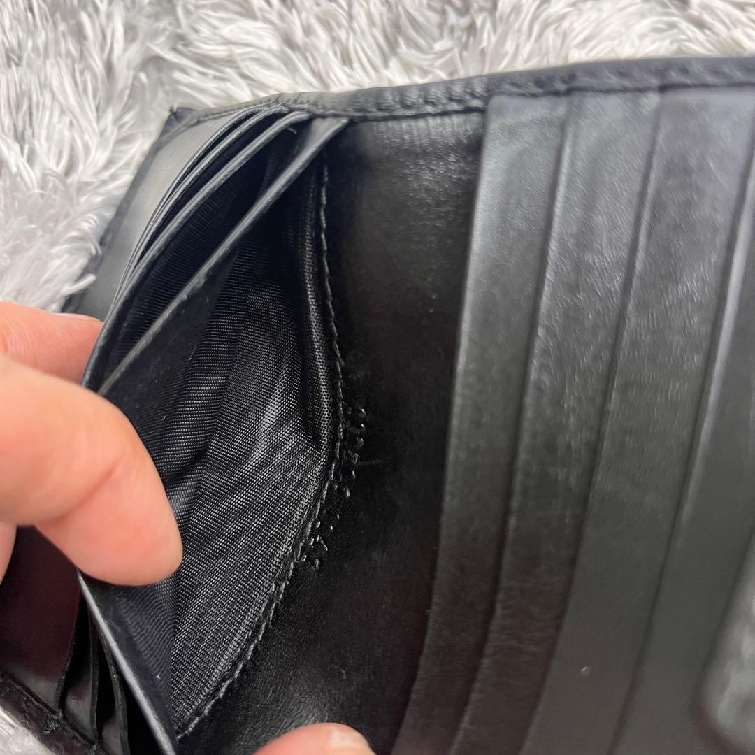 グッチ　シマ　折り財布　ロゴプレート　ブラック　　メンズ　レディース