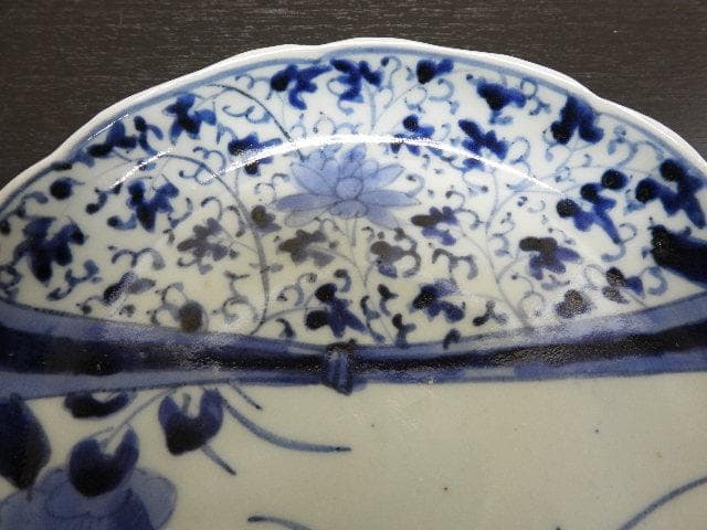 伊万里　花唐草染付中皿　江戸時代　MA296