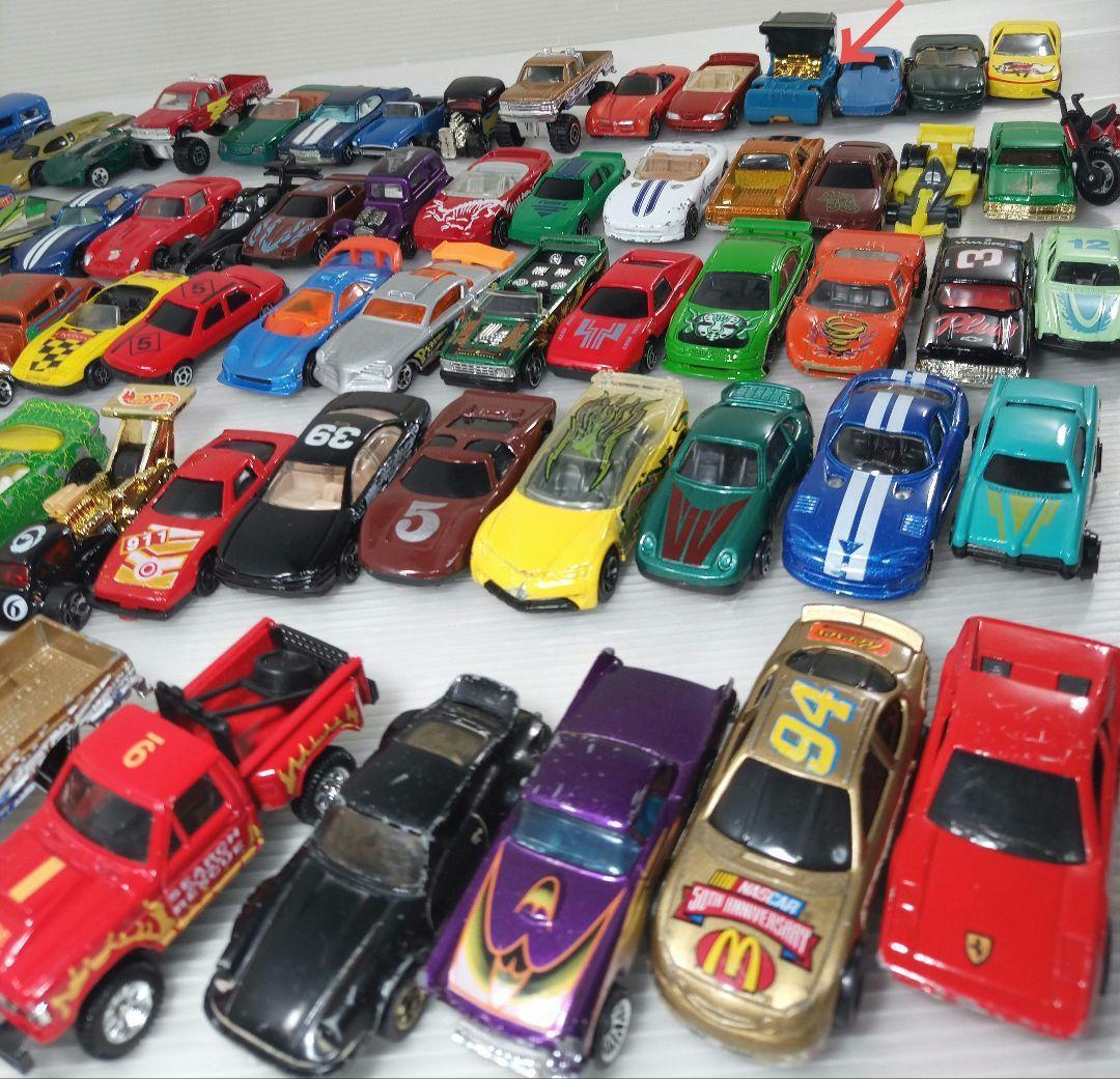ホットウィールケース＋ミニカー75台