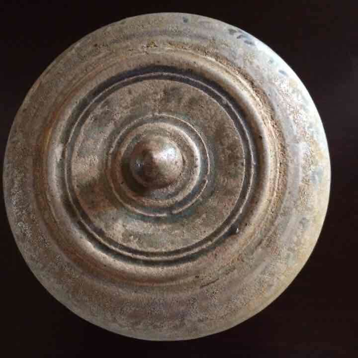 景徳鎮  蓋付き壺  出土品