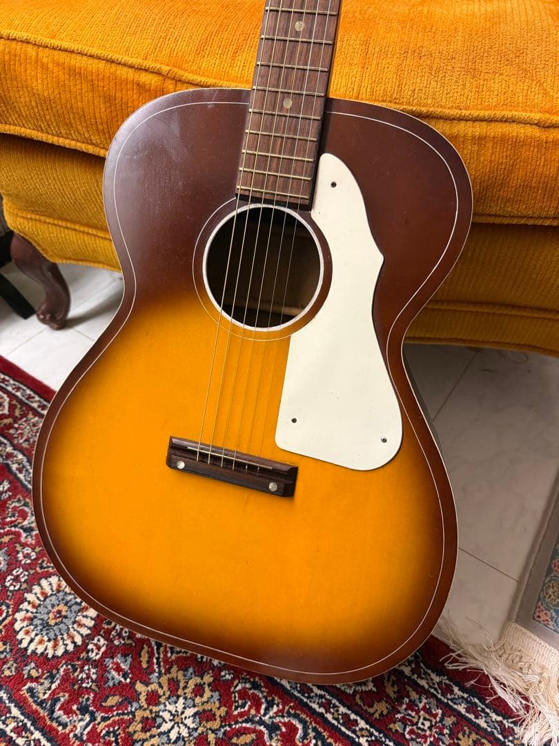 アコースティックギター　パーラーギター　ヴィンテージ　ジャンク　詳細不明