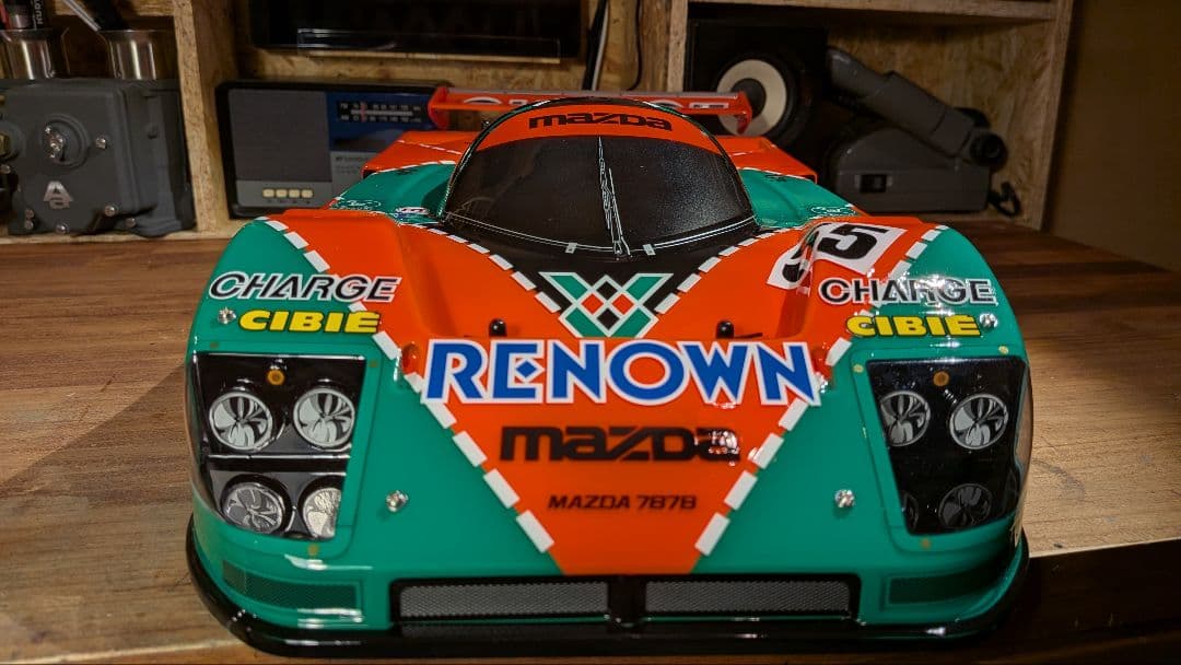 タミヤMazda 787B 1/10 　塗装済み完成品メカレス