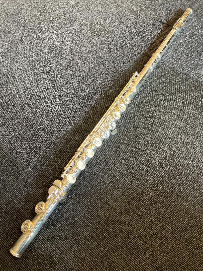 フルート　ヤマハ　YFL-517　美品　頭部管：銀　FLUTE YAMAHA