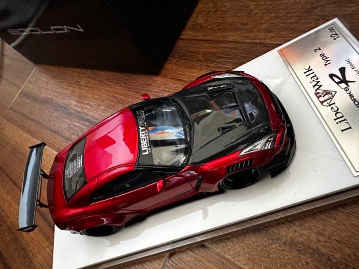 ミニカー LibertywalkGTR