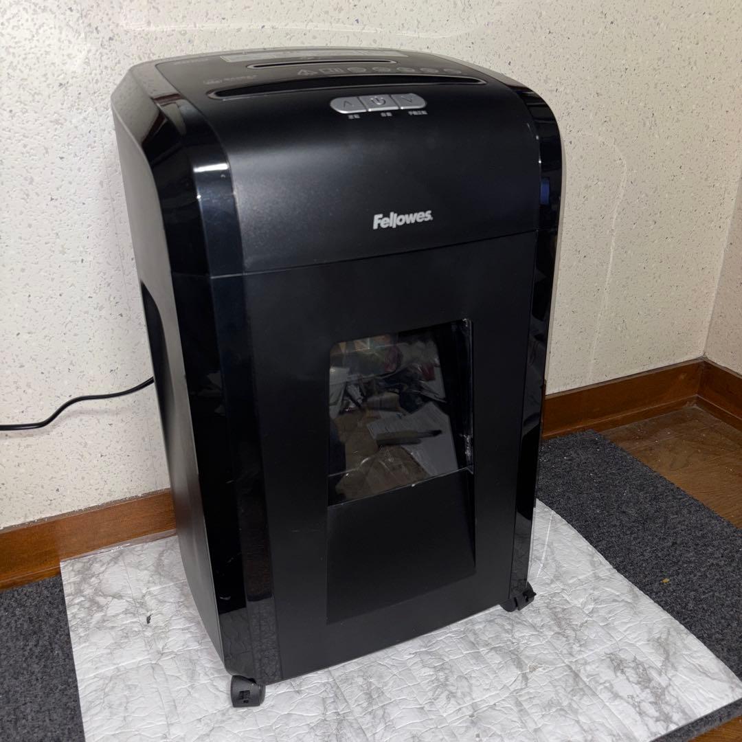 Fellowes シュレッダー　210MC