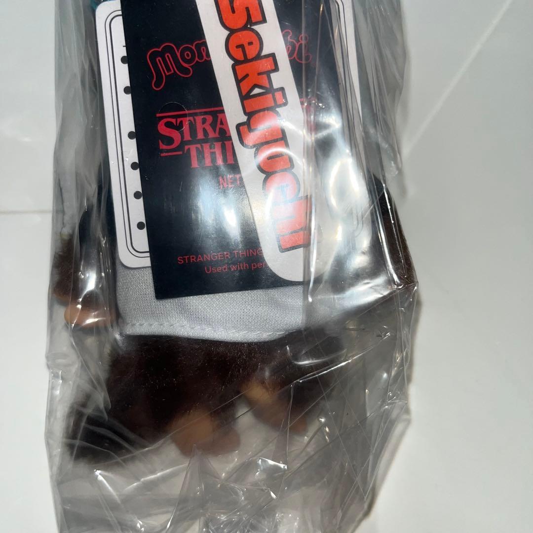 新品未使用 モンチッチ キーチェーン ストレンジャーシングス コラボ