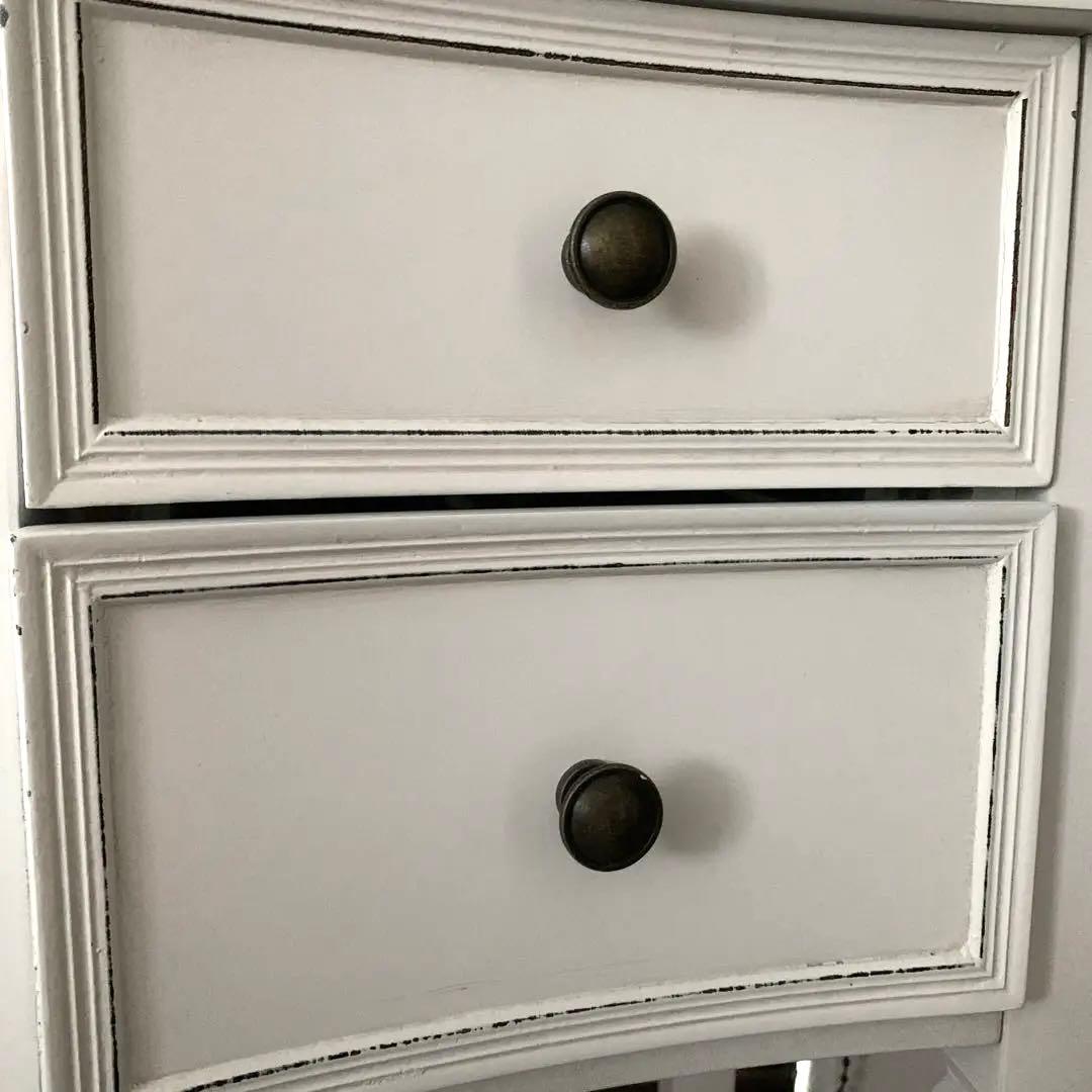 4/15迄の出品　ライティングデスク　ホワイト