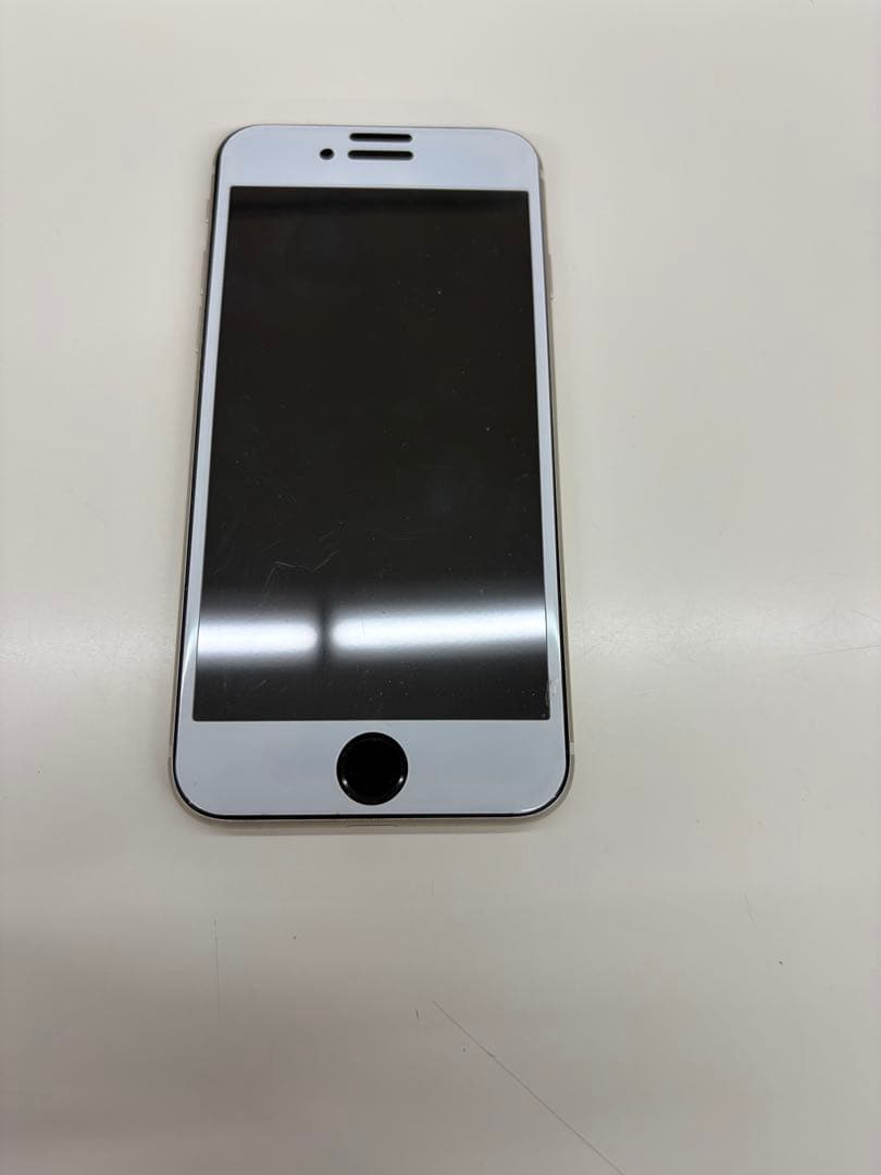 iPhone SE (第3世代) 充電コード付き