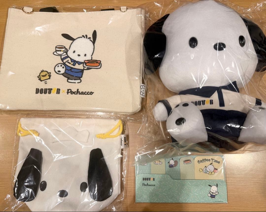 ドトール 2026 ポチャッコ 福袋 4点 ぬいぐるみ トートバッグ 巾着 付箋