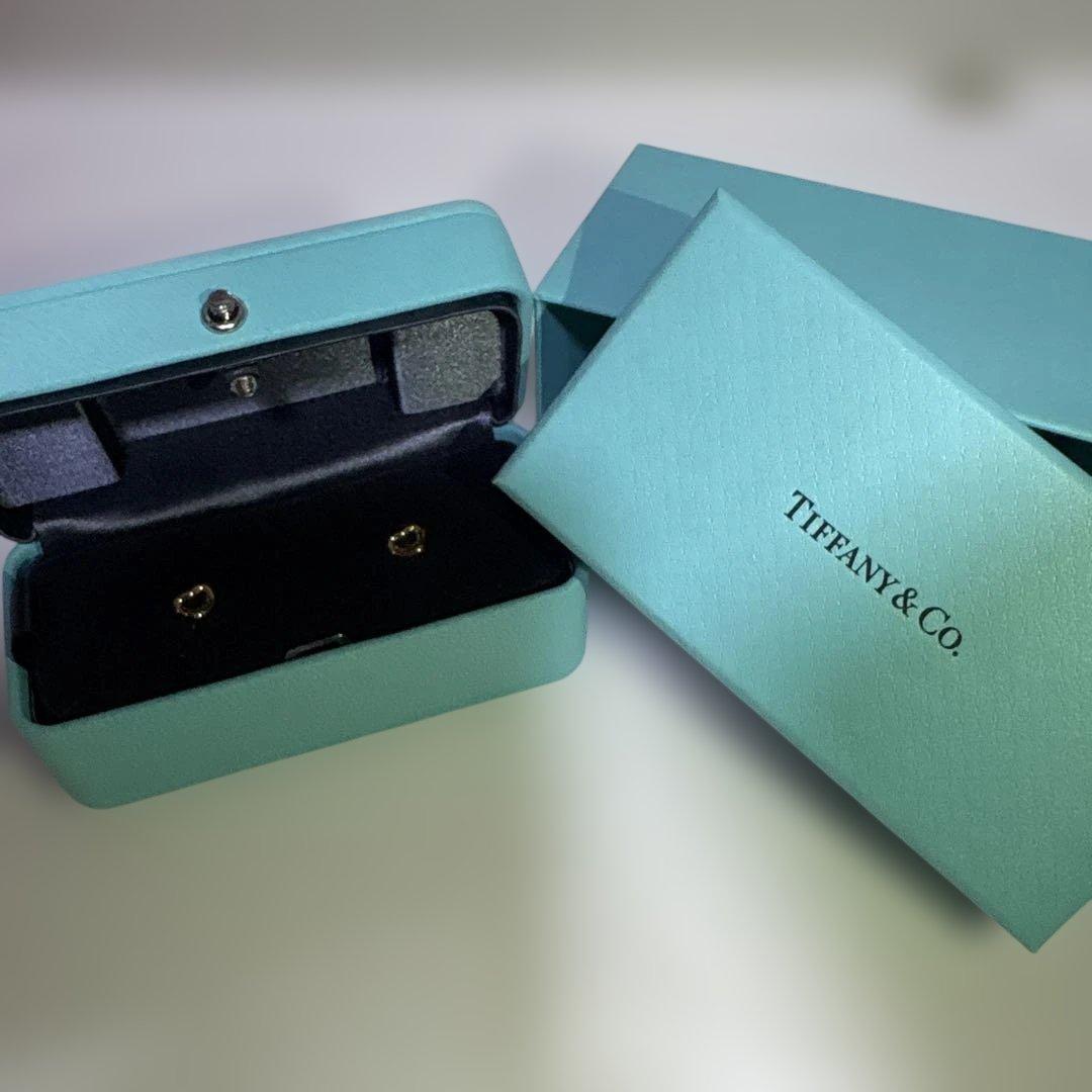 Tiffany & Co. ハート型ピアス ゴールド