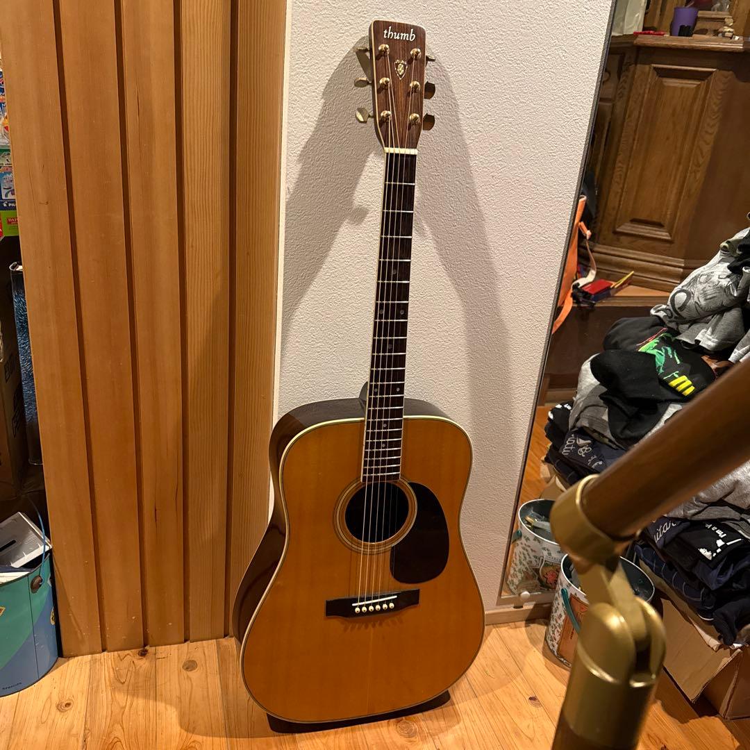 thumb アコースティックギター
