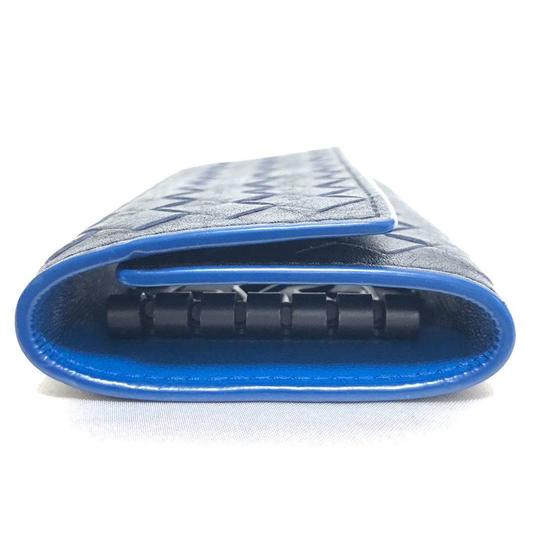 未使用級　現行モデル　ボッテガ ヴェネタ　キーケース　イントレチャート　黒　青