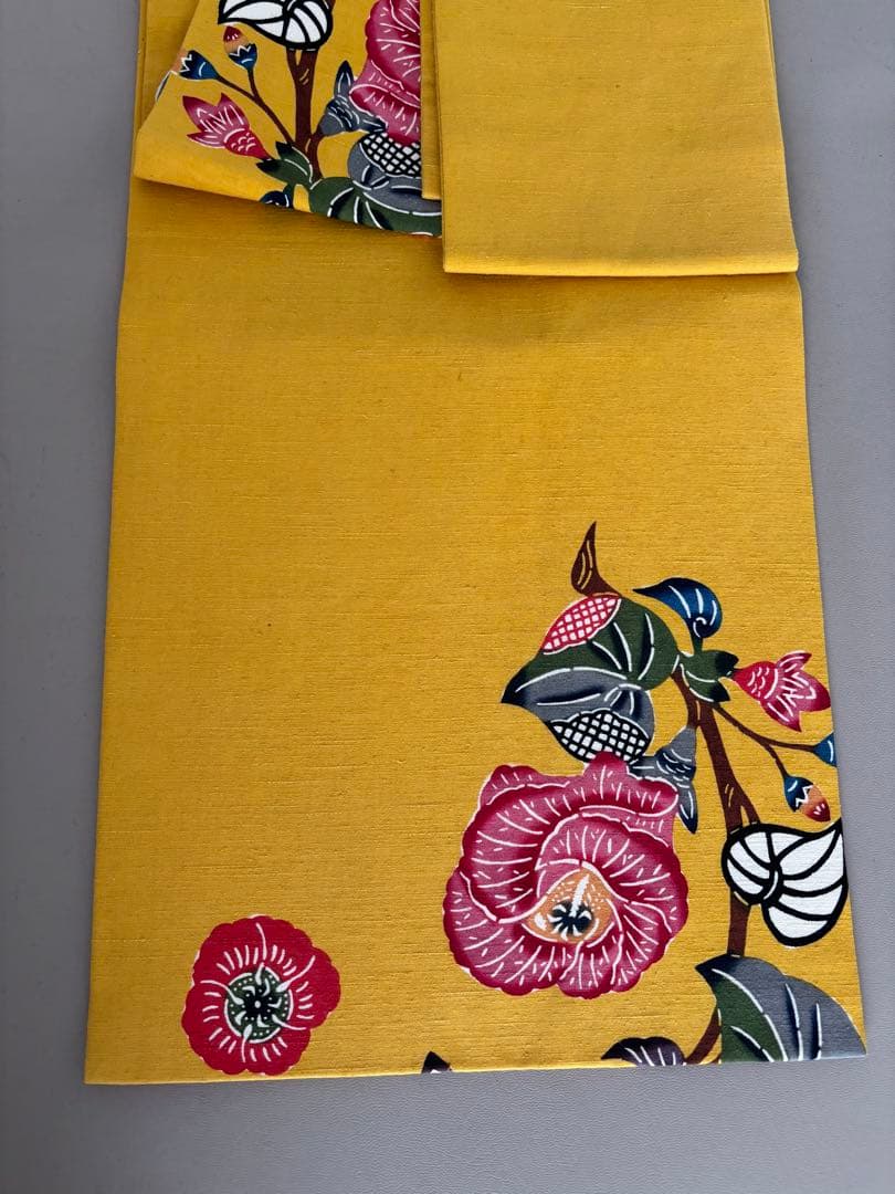 本場琉球紅型 正絹 紬地 九寸名古屋帯 ほどよく鮮やかなイエロー 美品