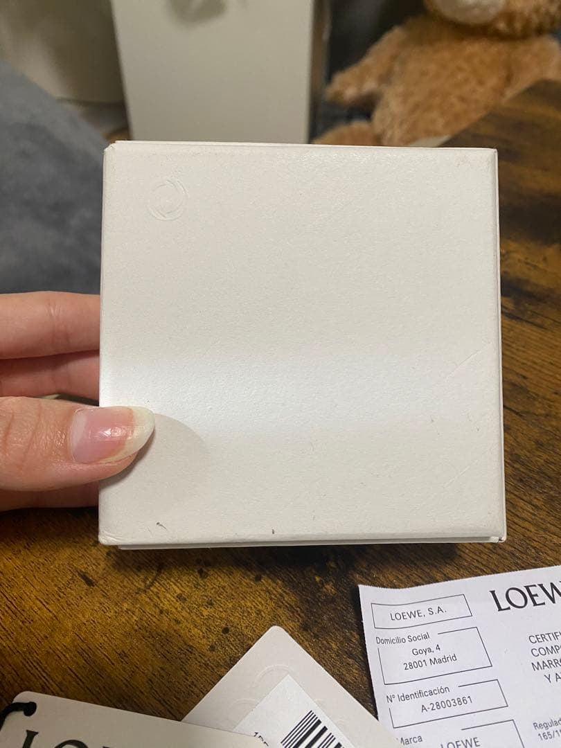 2/14までSです。ロエベ　ブローチ　ゴールド　正規品　美品