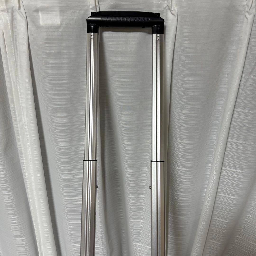 ゼロハリバートン　GEO Aluminum3.0TR　シルバー　キャリーケース