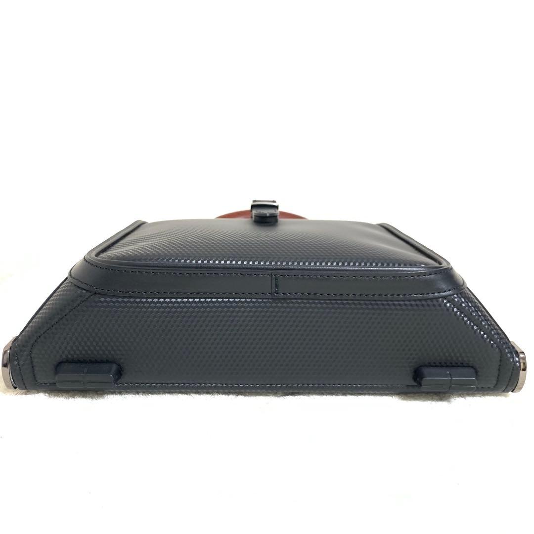 限定品 ARTPHERE x LEXUS 2way　　ニューダレスバッグ 黒