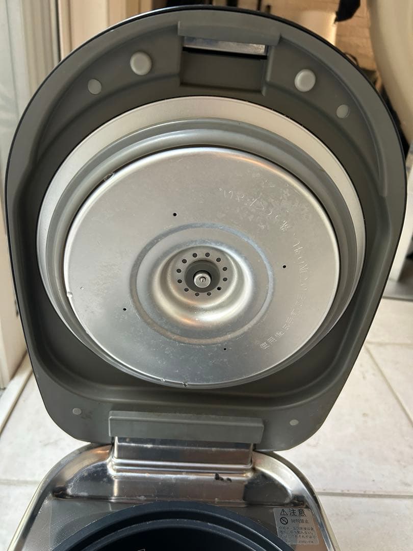 Rinnai ガス炊飯器 都市ガス用 5.5合炊き 2015年製