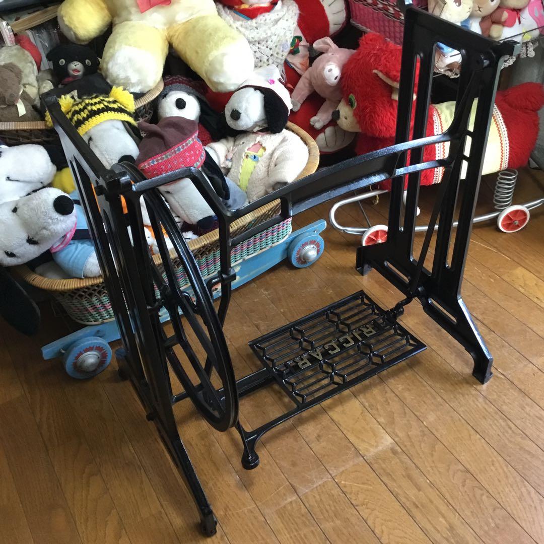 Mizuhara 専用　RICCAR 職業用足踏みミシン鉄脚　大型　 テーブルに