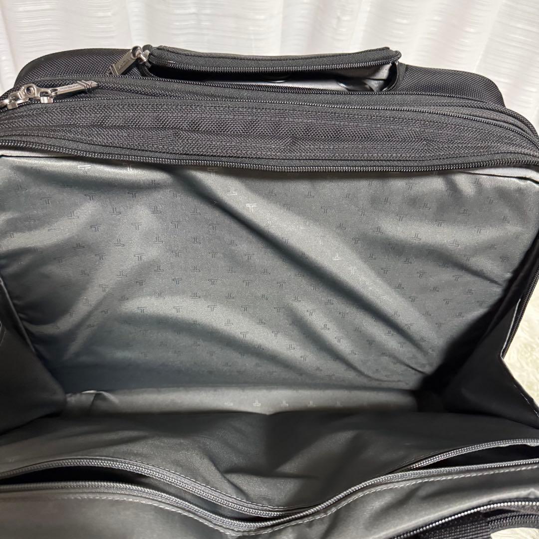 ⭐️極美品⭐️　トゥミ　26104D4 キャリーバッグ　3気室　ナイロン　黒