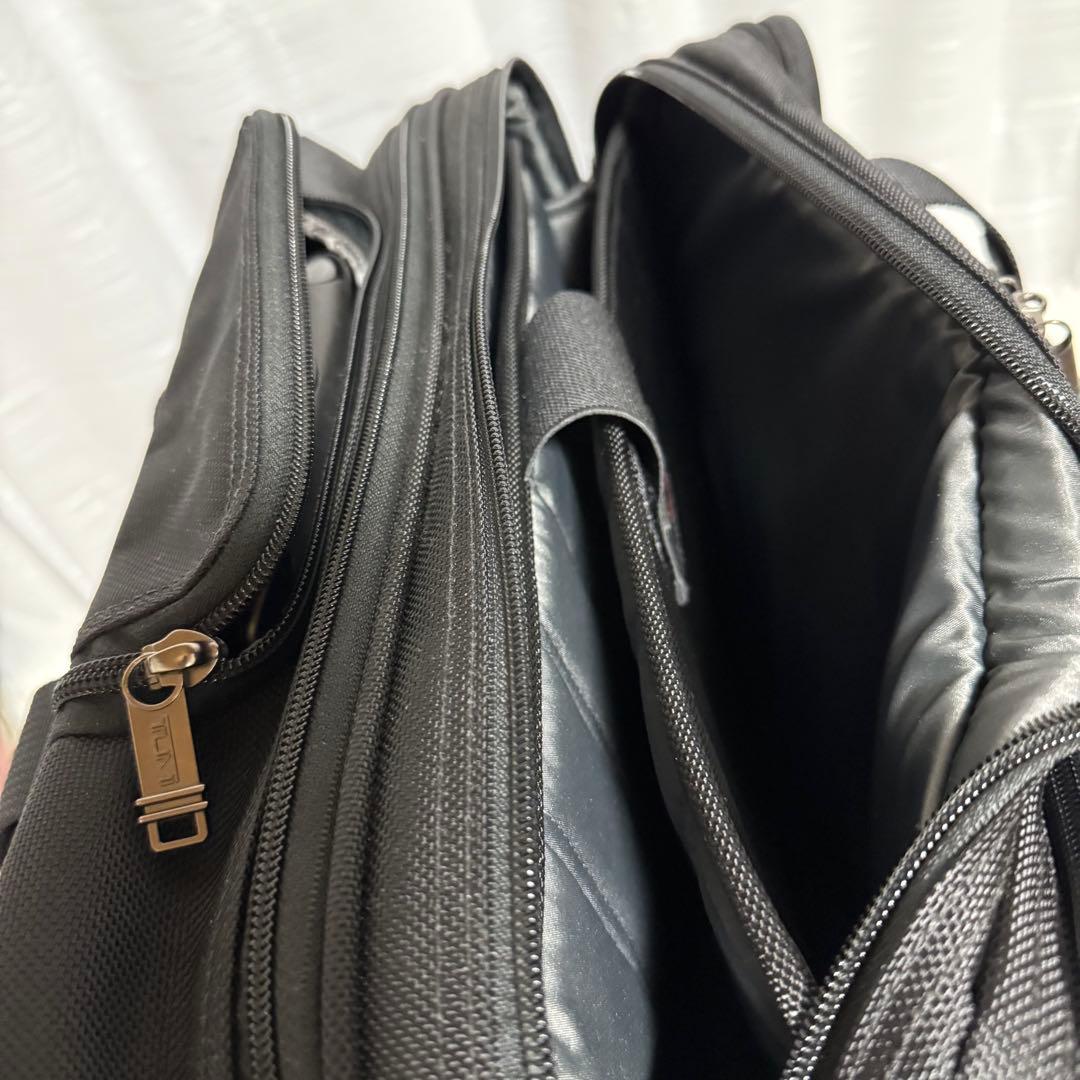 ⭐️極美品⭐️　トゥミ　26104D4 キャリーバッグ　3気室　ナイロン　黒