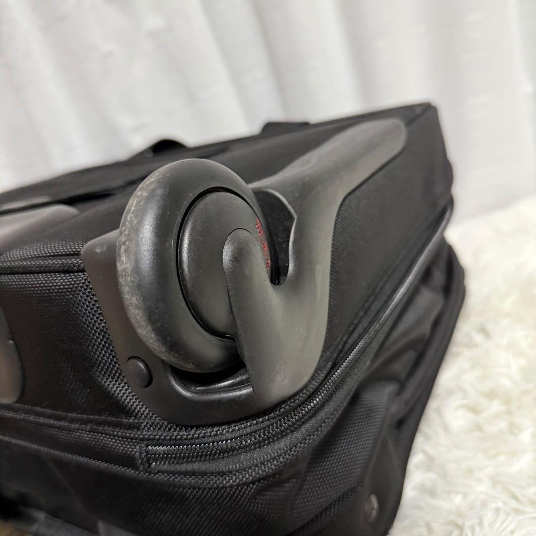 ⭐️極美品⭐️　トゥミ　26104D4 キャリーバッグ　3気室　ナイロン　黒