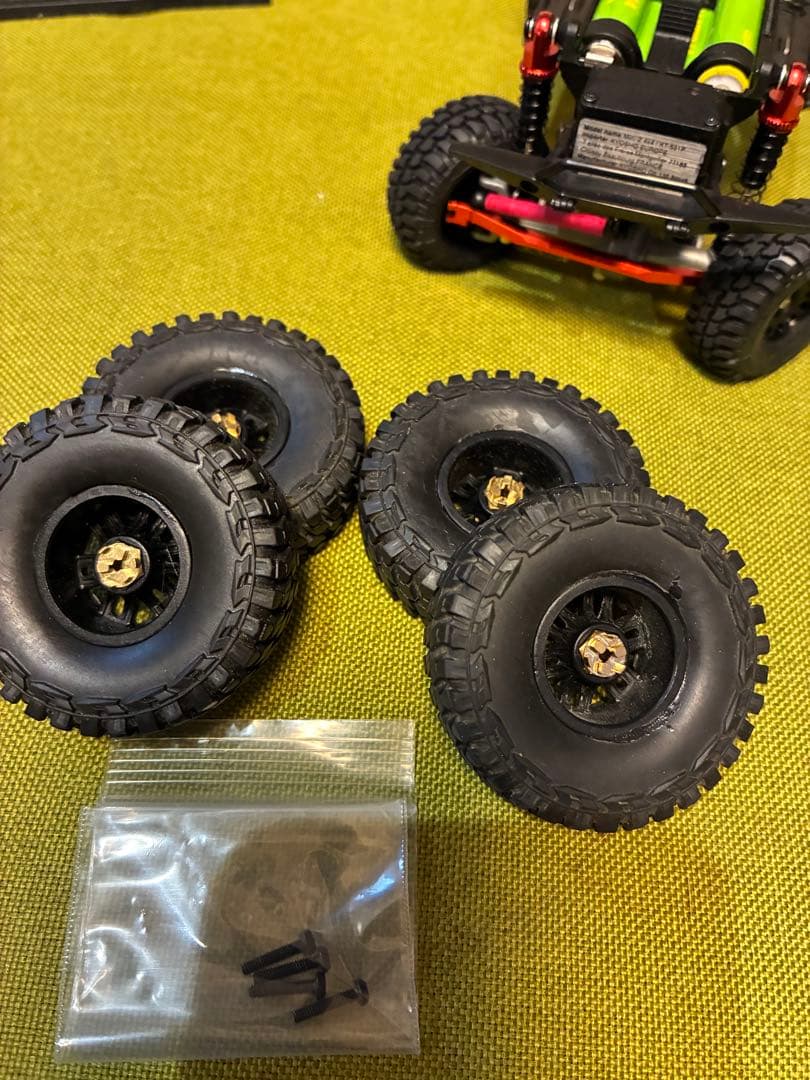 ミニッツ4×4 色々カスタム　ボディ5つ　その他パーツ