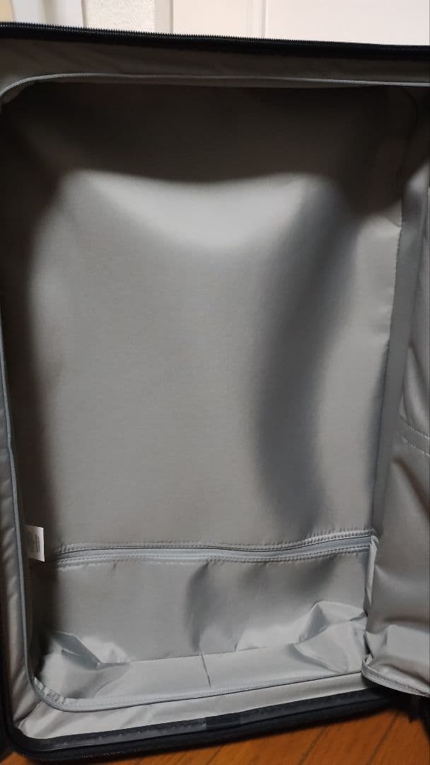 無印良品 バーを自由に調節できる ハードキャリーケース 75L