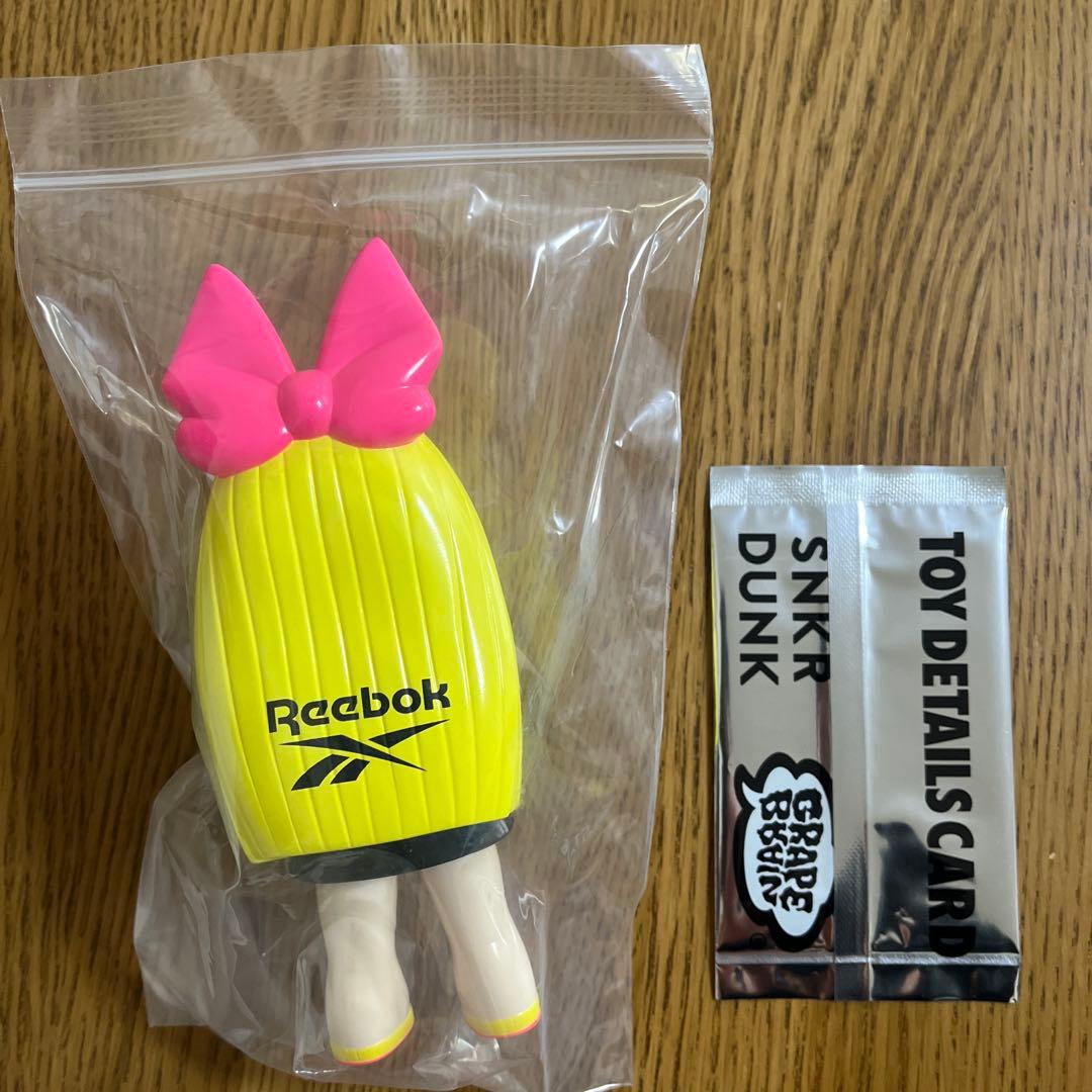 Reebok GRAPE BRAIN SNKRDUNK にぎるちゃんソフビ