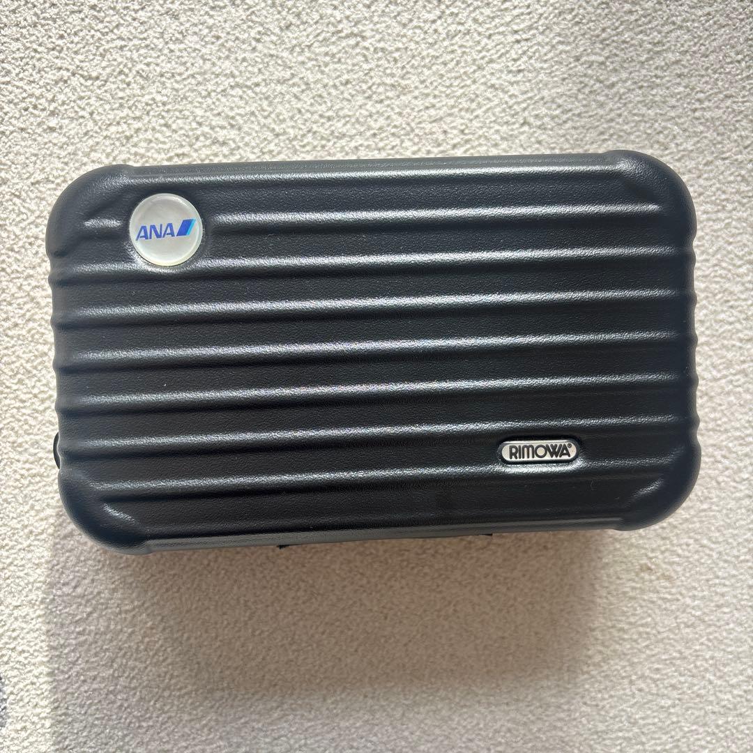 【希少】ANA × RIMOWAコラボ/ファーストクラス/アメニティポーチ
