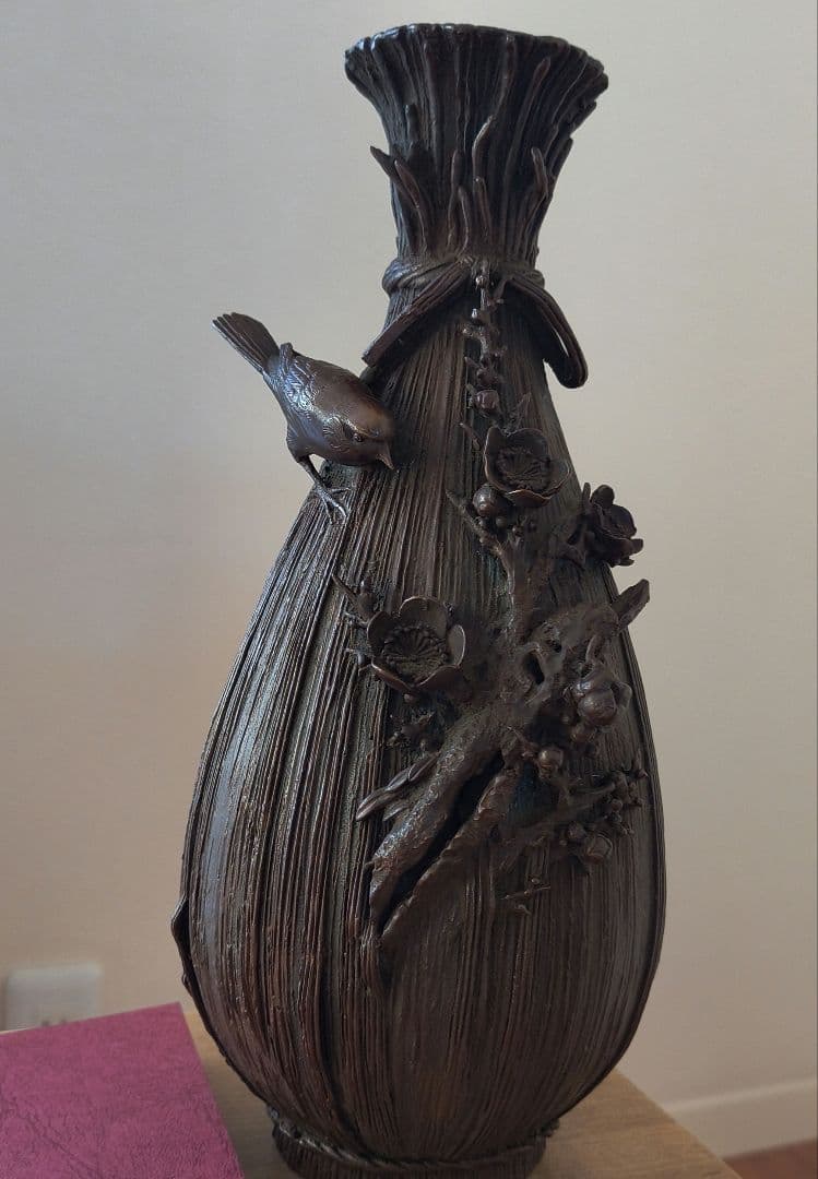 金属製鳥と花の装飾花瓶　金工家　二上常太郎