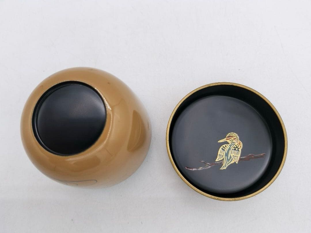 c667 中棗 白漆 翡翠蒔絵 蓋裏絵付 中村湖彩 木箱 茶道具 古物