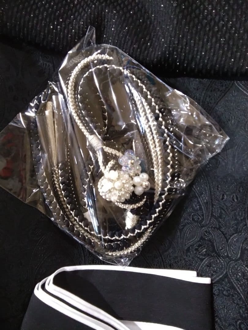 【専用】です❗、正絹振袖成人式、半襟重ね衿、帯揚げ帯締め、ジャガード織り帯、襦袢