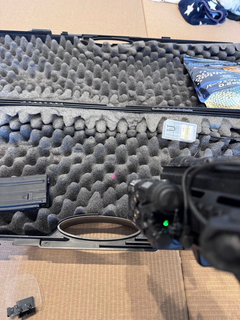 次世代電動ガン SOPMOD M4 ケース付き 完品