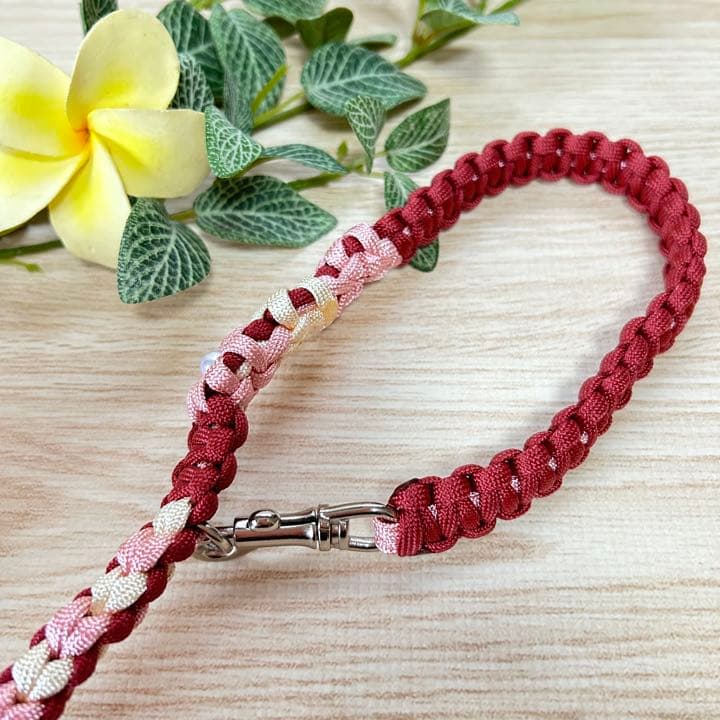 パラコードリード　カフェリード　ラブラブ編み　プラム　No.102