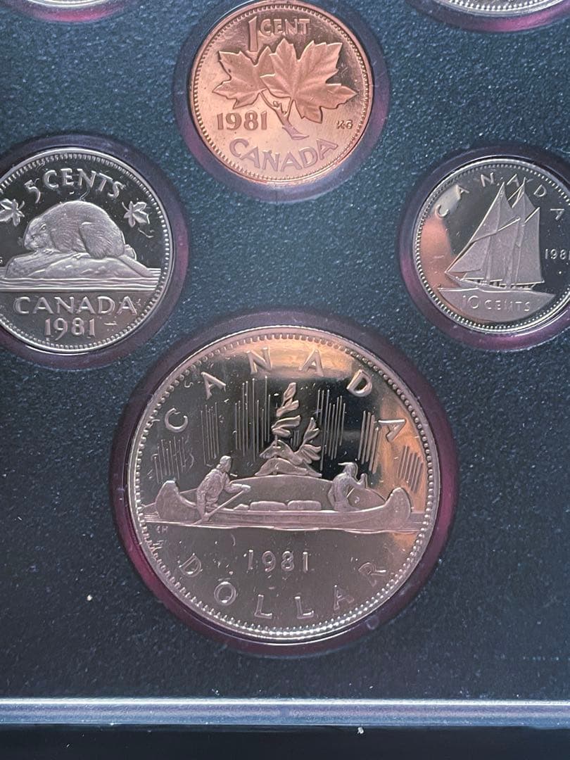 1981年  Canadianミント／プルーフセット・銀貨入り