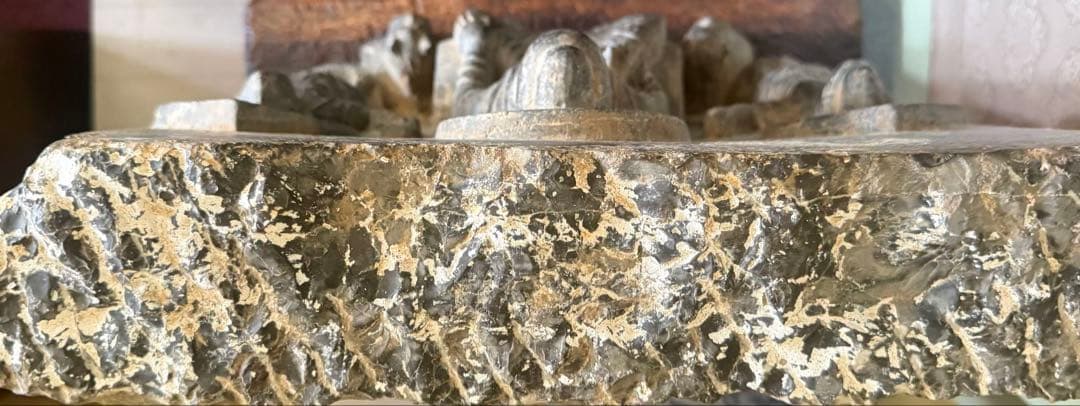 中国　石佛　三尊佛　台付　仏教美術　高さ約51cm 送料込み251211