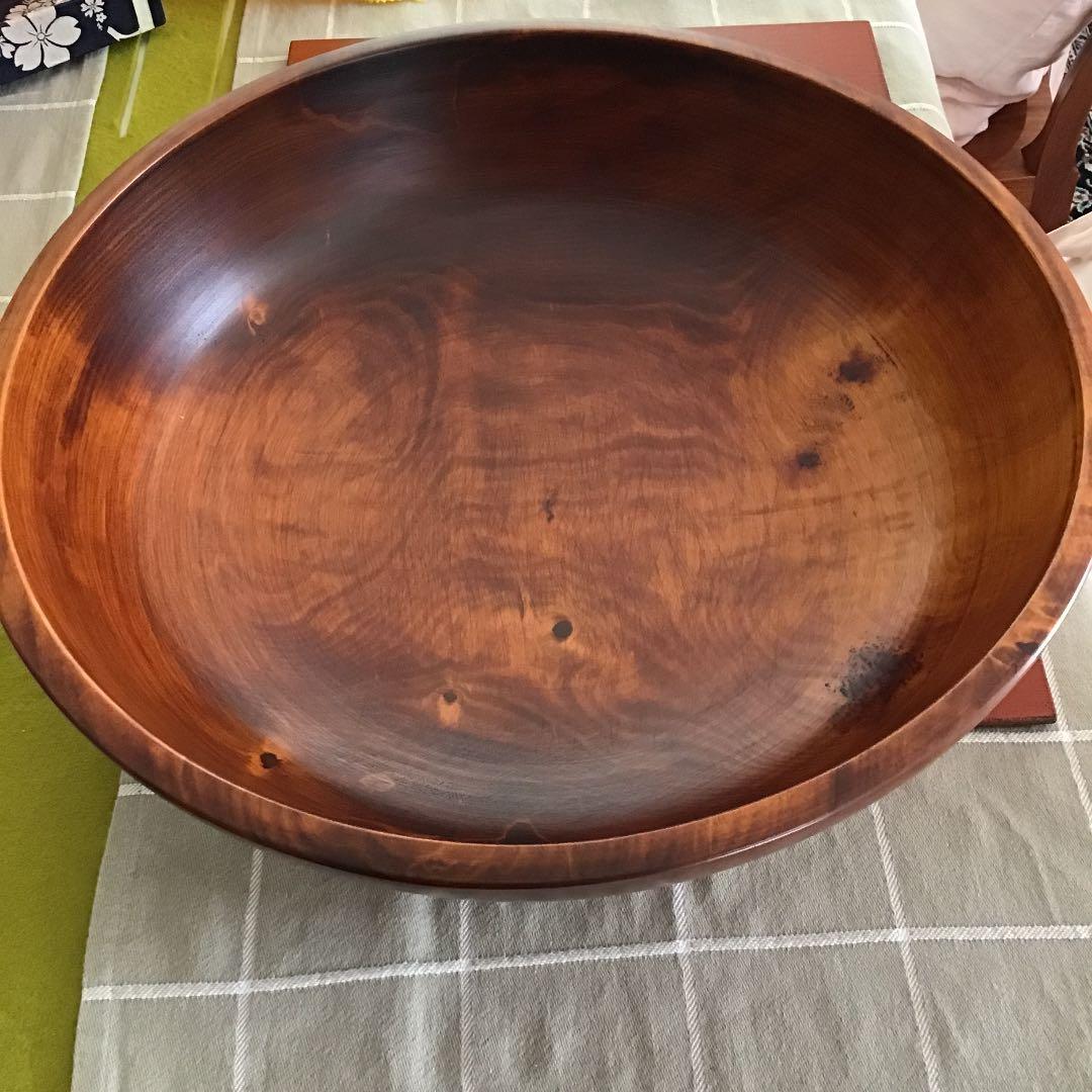 輪島塗、大﨑庄右衛門こね鉢です。