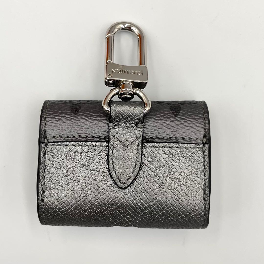 極美品/鑑定済★ルイヴィトン　タイガラマ LV イヤホンケース　M77285