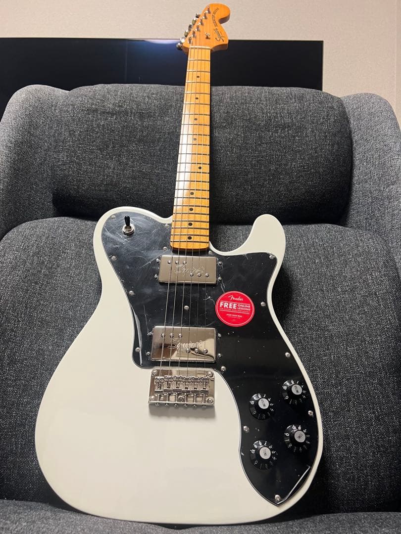 Squier Classic Vibe '70s Deluxe ハードケース付き