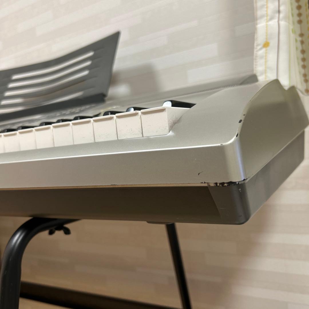 埼玉北部引取希望　カシオ CASIO WK-200 電子キーボード 　スタンド付
