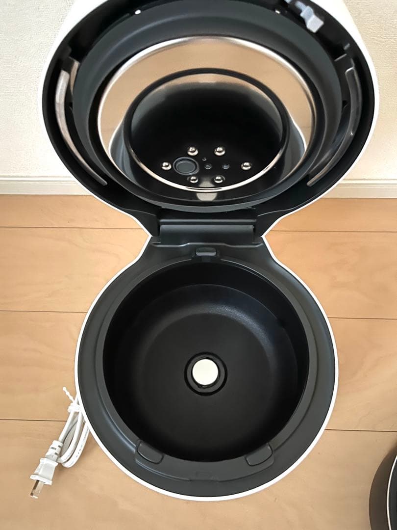 Panasonic SR-R10B 炊飯器 圧力IH ホワイト