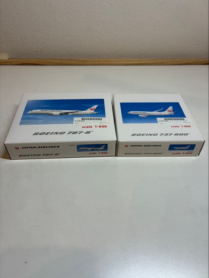 【新品未開封】模型　ボーイング787-8＆737-800 セット